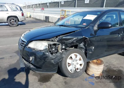 2010 Hyundai Elantra Gls from USA, damaged, VIN KMHDU4AD3AU188307